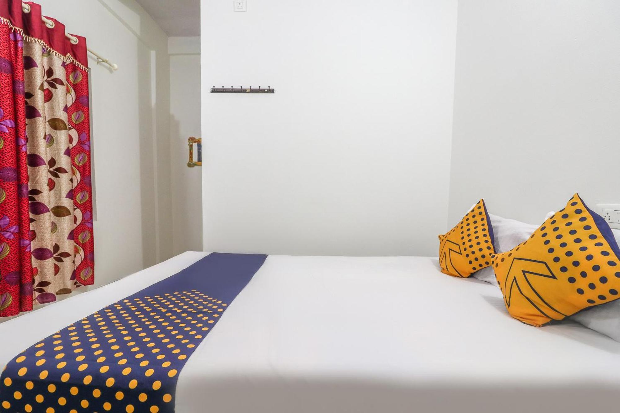 Spot On Rohini Inn Kadampuzha Kottakkal Exterior photo
